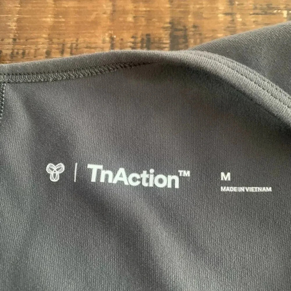 TNA Aritzia Action TnAction FLARE Leg Grey Gray Athletic Jumpsuit- Medium - Picture 8 of 8